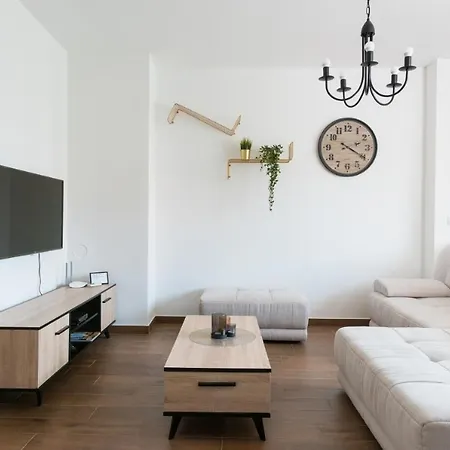 Regius White Τρογκίρ